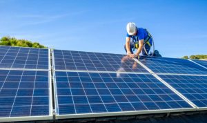 Installation et mise en production des panneaux solaires photovoltaïques à Saint-Martin-de-Seignanx
